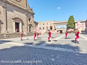 Viterbo - I piccoli sbandieratori Orte