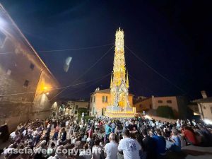 Viterbo - Pennette sotto la macchina di Santa Rosa