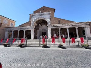 Civita Castellana - Festa dei santi patroni - La messa