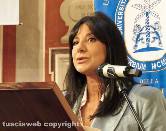 La rettrice Tiziana Laureti