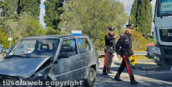 Marta - Scontro sulla Verentana - Carabinieri sul posto