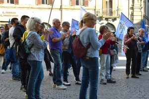 Acqua pubblica - L'assemblea Non ce la beviamo e Abaco