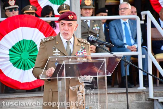 Viterbo - La cerimonia di consegna dei gradi agli allievi marescialli della scuola degli sottufficiali dell'esercito - Carmine Masiello