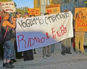 Viterbo - Gli studenti dell'Orioli in sciopero