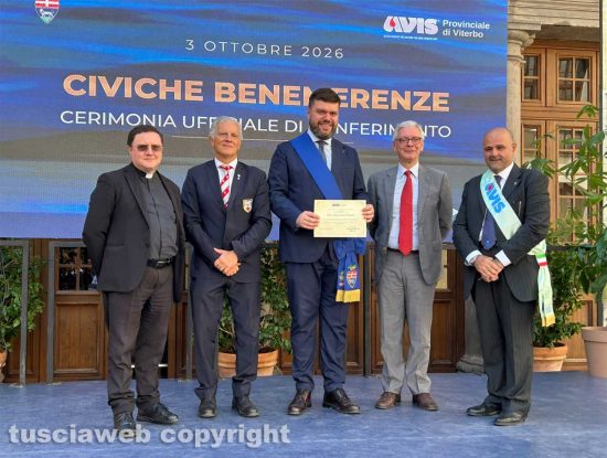 Viterbo - Avis - La Provincia premia i donatori con la benemerenza d’oro