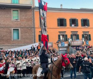Soriano nel Cimino - Sagra delle castagne - Vince il palio il rione Rocca