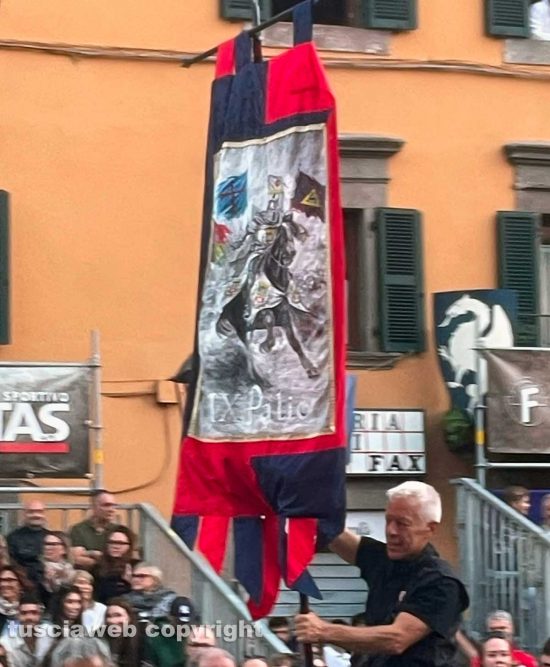 Soriano nel Cimino - Sagra delle castagne - Vince il palio il rione Rocca