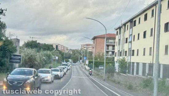 Viterbo – Tangenziale ovest traffico in tilt