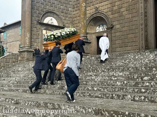 Viterbo - Il funerale di Tonino AquilantiViterbo - Il funerale di Tonino Aquilanti