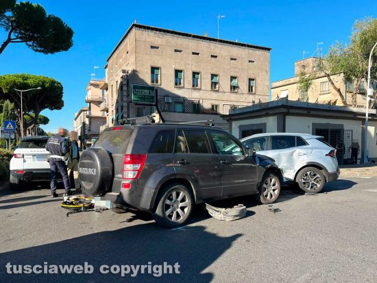 Viterbo - Incidente a piazzale Gramsci