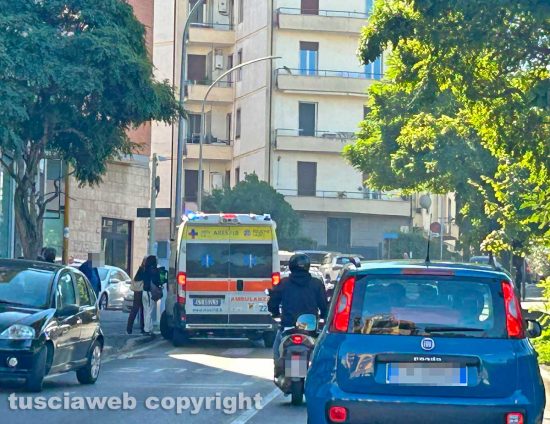 Viterbo - Pedone investito in via Vicenza