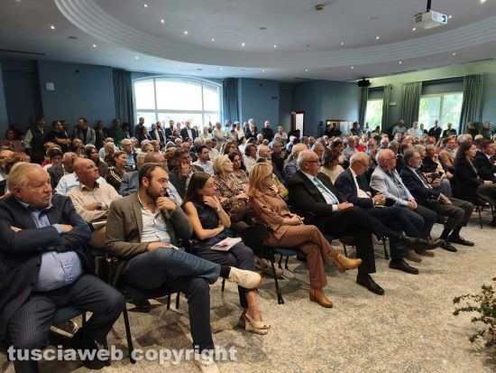 Viterbo - La presentazione del libro di Giuseppe Fioroni alle Terme dei Papi