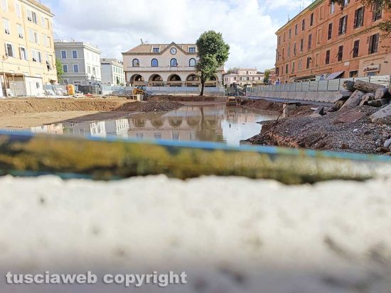 Civitavecchia - Allagata l’area dei lavori al mercato di piazza Regina Margherita