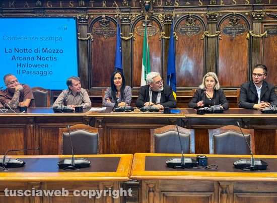 Viterbo - Presentazione Notte di mezzo