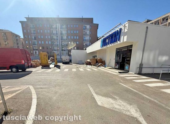 Viterbo - Action apre in via Polidori