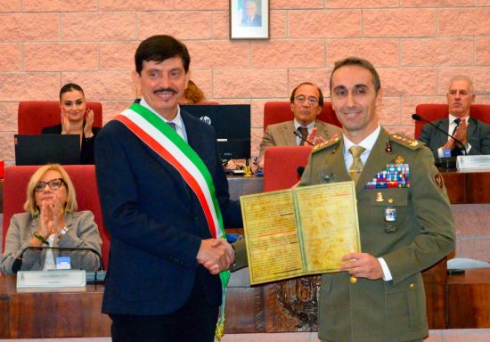 Civitavecchia conferisce la cittadinanza onoraria al primo Reggimento Bersaglieri