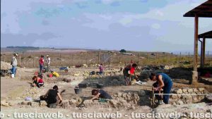 Tarquinia - Etruschi - Attività di scavo sul sito del ‘complesso monumentale’ della Civita di Tarquinia