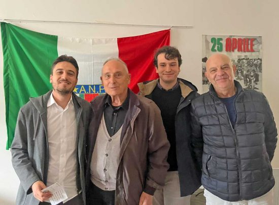 Tessera onoraria Anpi a Simone Brunelli